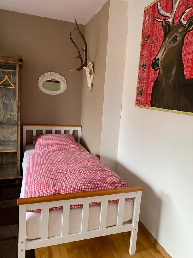 Grosszuegige Monteurwohnung Έσσεν Εξωτερικό φωτογραφία